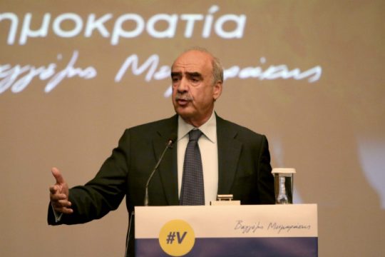 «Μου κάνει μάθημα αυτός που απείχε από την εκλογή του ΠτΔ;»