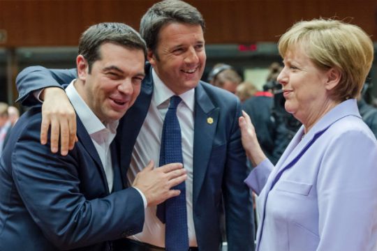 Βραδυφλεγής ο Ματέο Ρέντσι
