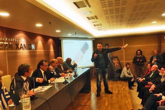 Πρώτα θύματα οι μικροομολογιούχοι, τώρα οι μικρομέτοχοι