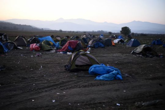 Πουλάνε ανθρωπιά με δημόσιο χρήμα