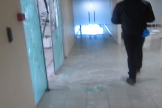 Το βίντεο της επίθεσης του «Ρουβίκωνα» στα γραφεία του «Τειρεσία»