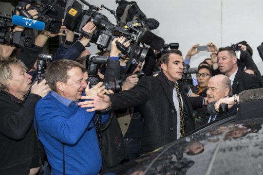 Εκτός ποδοσφαίρου για 8 χρόνια Μπλάτερ και Πλατινί