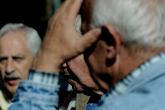 Από «έναν εργαζόμενο ανά οικογένεια» στον συνταξιούχο που ζει την οικογένεια