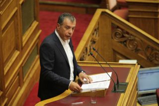 Αποτυχημένο χιούμορ για ΣΥΡΙΖΑ κι επεισόδια