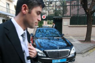 Μολότοφ στο Τουρκικό προξενείο Θεσσαλονίκης
