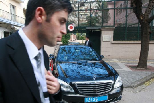 Μολότοφ στο Τουρκικό προξενείο Θεσσαλονίκης