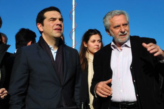«Τηρούμε τις υποσχέσεις μας στις λαϊκές γειτονιές του Πειραιά»