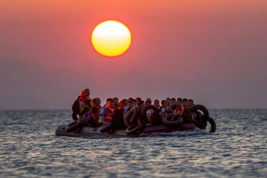 Νέο ναυάγιο με νεκρούς στα τουρκικά παράλια