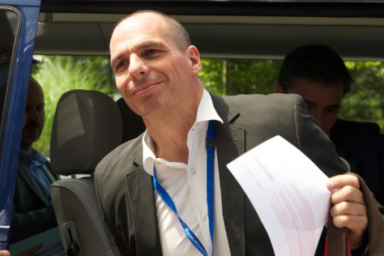 Εφ’ όλης της ύλης και για όλους