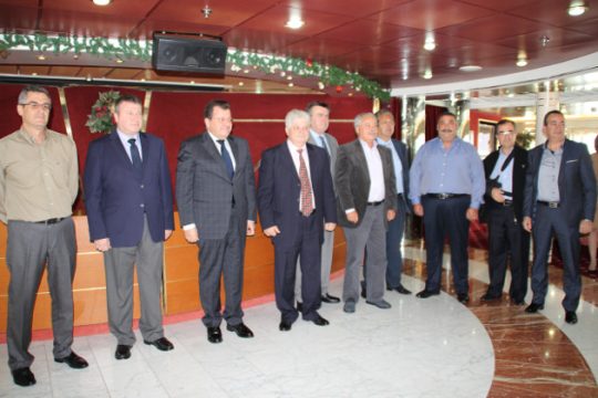 Οι «Μινωϊκές Γραμμές» τίμησαν συνταξιούχους ναυτικούς