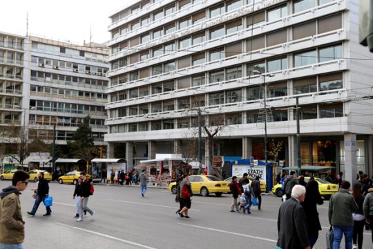 Πονοκέφαλος για την κυβέρνηση η τρύπα στον προϋπολογισμό