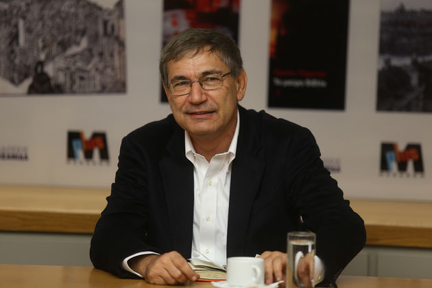 Ορχάν Παμούκ: «Όχι δάκρυα για τον Μεβλούτ»