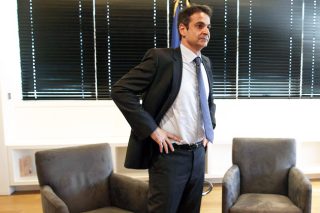 Την Τρίτη θα ανοίξει τα χαρτιά του ο Μητσοτάκης