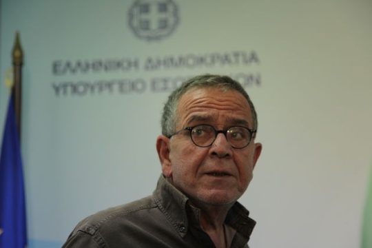 «Μας ζήτησαν στρατόπεδο 300-400 χιλ. μεταναστών στην Αθήνα»