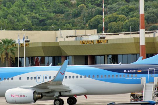 Αφιξη φόρων στα 14 αεροδρόμια