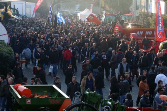 Τα τρακτέρ… στις επάλξεις