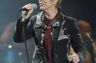 O David Bowie στα αθηναϊκά FM