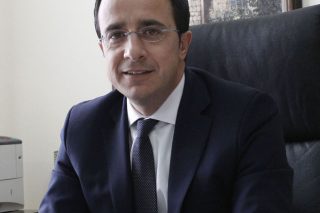 Θα τα βρούμε για τις εγγυήσεις