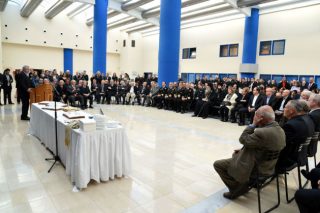 «Με ζήλο και επαγγελματισμό» και το 2016
