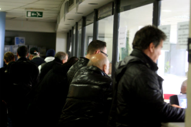 ΕΝΦΙΑ, τέλη κυκλοφορίας και capital controls έθρεψαν τις εισπράξεις