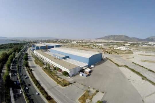 Το οικόπεδο επωλήθη, μαζέψτε τα…