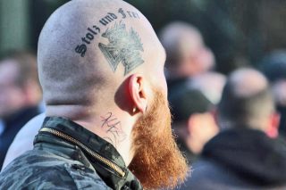 Οι ρατσιστές… βγήκαν παγανιά