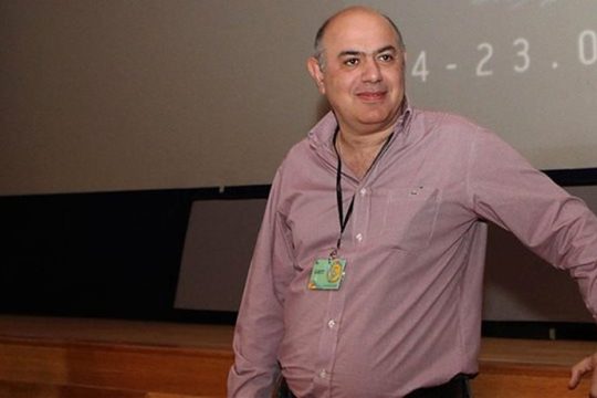Πέθανε ο Γρηγόρης Οικονομίδης