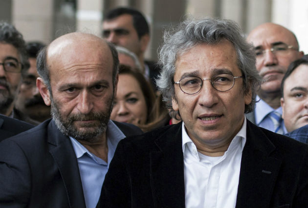 Ισόβια ζήτησε ο εισαγγελέας κατά των δημοσιογράφων της Cumhuriyet