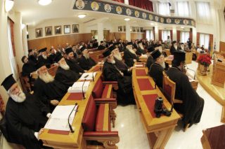 Νεκροί στο… μίξερ των ιεραρχών