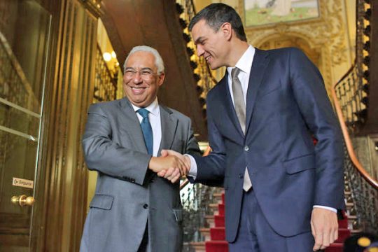 Παράλληλοι… σοσιαλιστικοί βίοι
