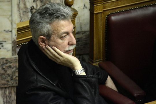 «Θα διακόψουμε το πρωτάθλημα»