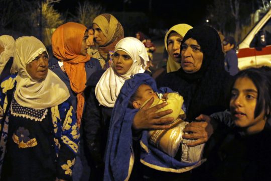 Αναμένοντας τη βοήθεια στη λιμοκτονούσα Μαντάγια