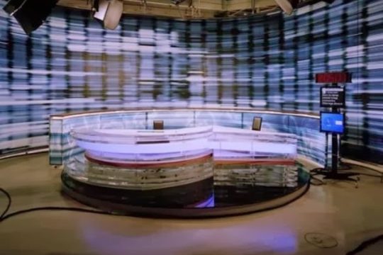 Επικίνδυνα «παιχνίδια» με τις άδειες των καναλιών