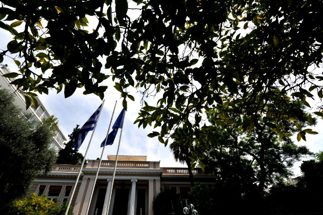 Στο Μαξίμου για οργάνωση και μεταναστευτικό