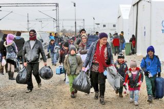 Η Δανία ξεκίνησε το πλιάτσικο…