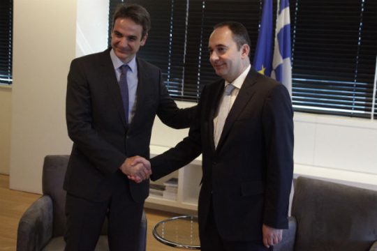 Αλλαγή σελίδας στη ΝΔ με αναφορές για ανανέωση