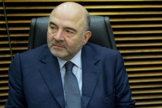 Eπανεξέταση συλλογικών διαπραγματεύσεων θέλει η Κομισιόν