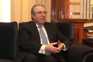 «Οι εξαγγελίες απαιτούν κρατικά κονδύλια, που δεν θα επέτρεπε η τρόικα»