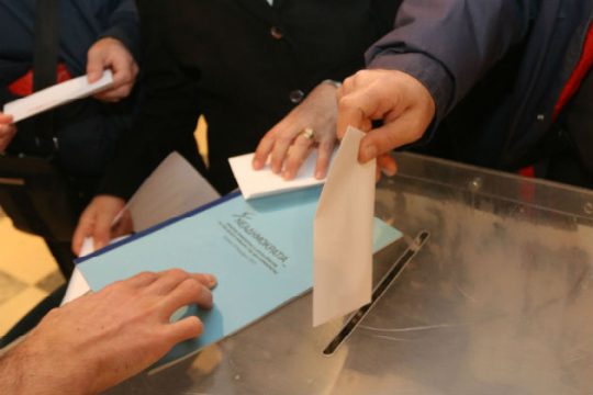 Αντίστροφη μέτρηση για την εκλογή «γαλάζιου» προέδρου