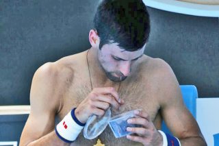 Στην… άμυνα ο Τζόκοβιτς