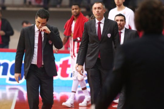 Από το πουθενά…