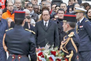 Γαλλία: ανησυχία, πένθος και αστυνομοκρατία