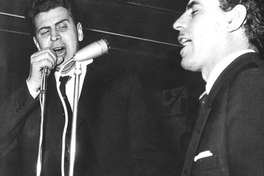 Στον καιρό της «Ρωμιοσύνης» και του «Μαουτχάουζεν»