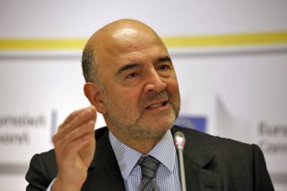 Στο Μνημόνιο παραπέμπει ο Μοσκοβισί για τα εργασιακά