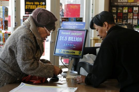 Powerball: Τρεις υπερτυχεροί πιο πλούσιοι απ’ τον Μέσι