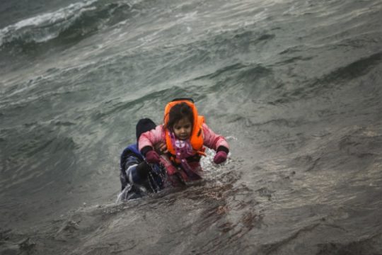 Πέντε νεκροί πρόσφυγες σε Αγαθονήσι και Φούρνους