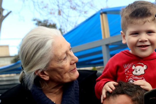 «Οι Έλληνες μας έδωσαν μάθημα ανθρωπιάς»