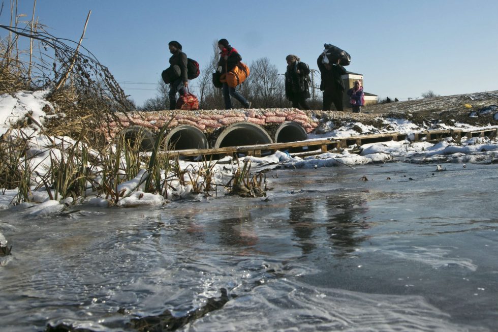 Σε μείωση προσφυγικών ροών επιμένουν Γερμανία και Αυστρία