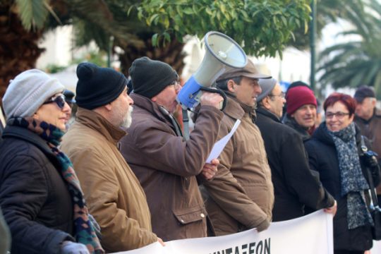Μειώσεις στις συντάξεις και… διαψεύσεις