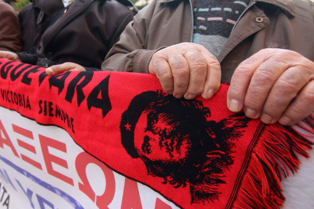 Αριστερή πολιτική είναι η ασφαλισμένη εργασία και οι Σ.Σ.E.